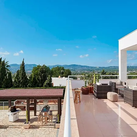 Jesus Villa Santa Eularia des Riu